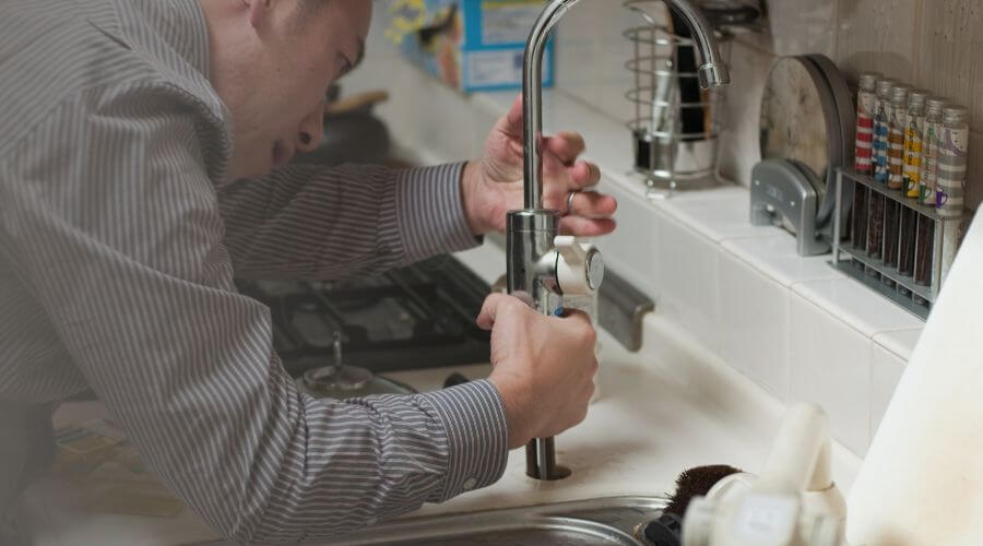 Professional sink repair in Manor, PA